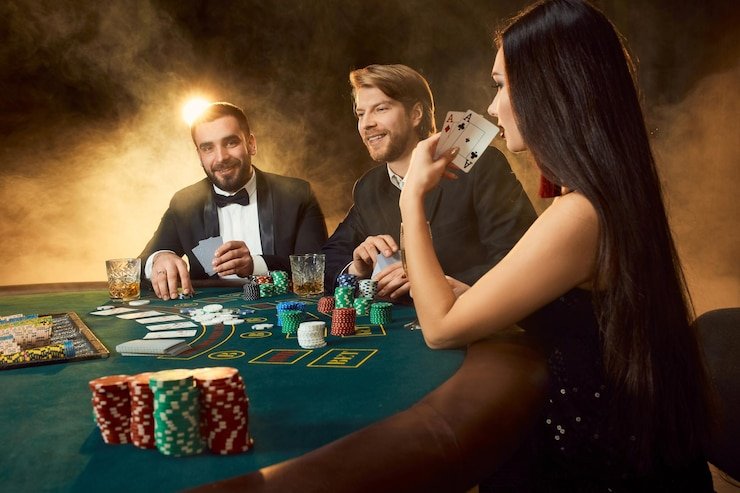 Pengguna membuka Double Fortune cintatogel secara responsif